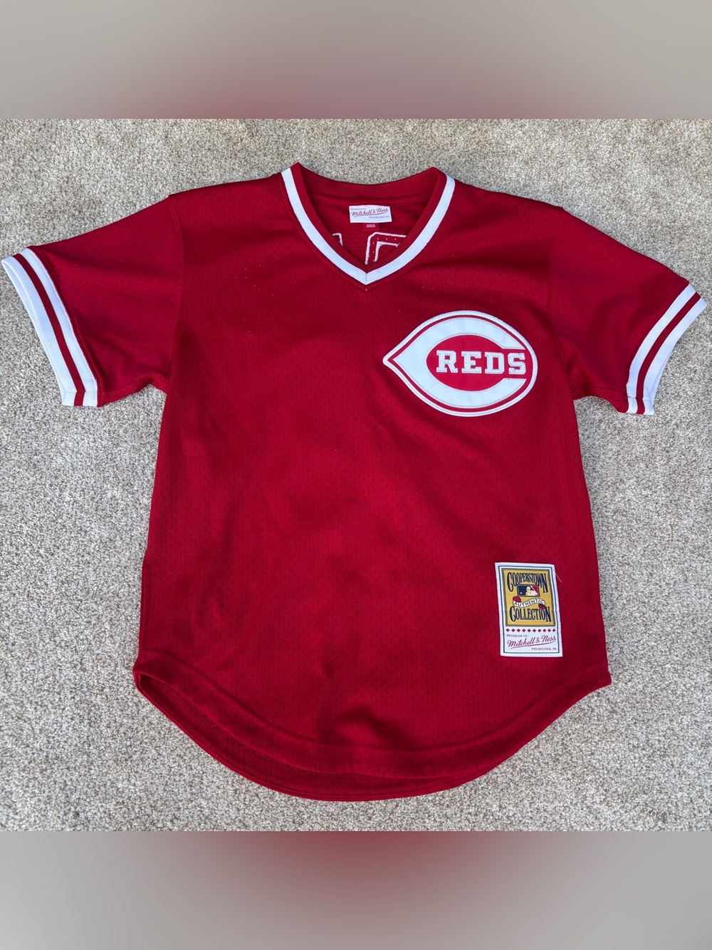 Cincinnati Reds Mitchell & Ness Cooperstown Collection Jersey Size 36 (Small)